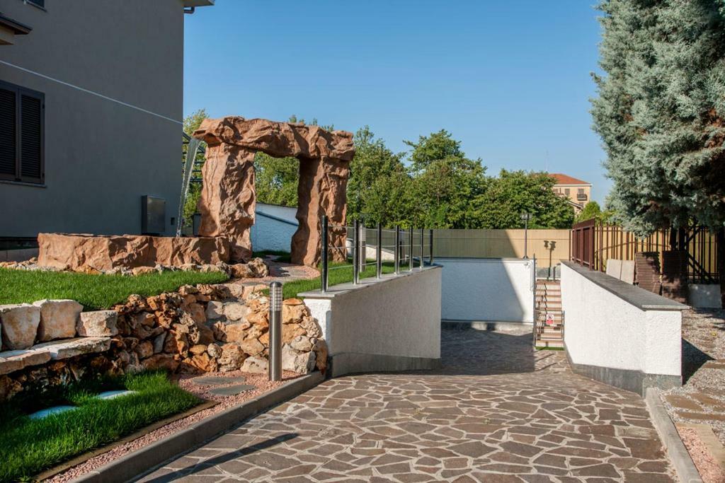 B&B Villa Aurora Brugherio Extérieur photo